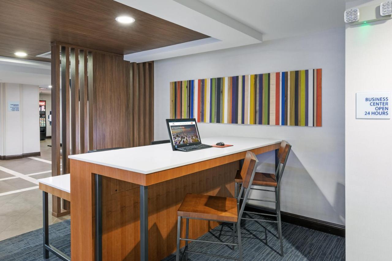 Holiday Inn Express Hotel & Suites Picayune By Ihg Extérieur photo
